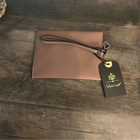 Moda Luxe Wristlet Clutch Purse - Mauve Faux Leather Envelope Style - NWT - Picture 3 of 4